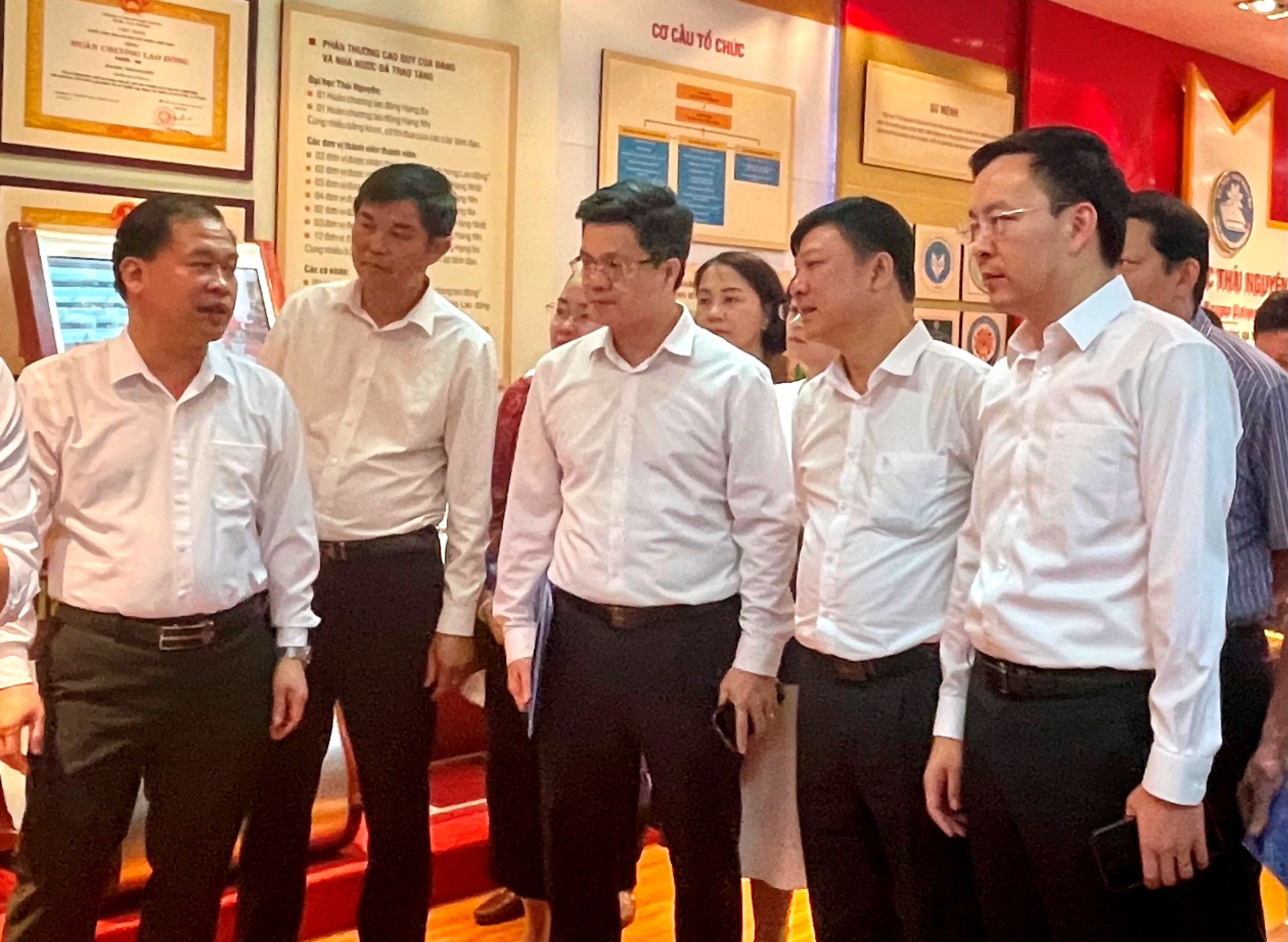 Tăng cường hợp tác giữa huyện Yên Bình và Đại học Thái Nguyên