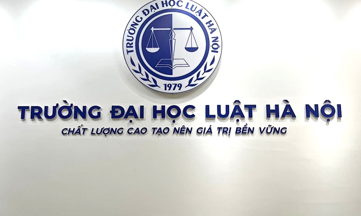 Trường ĐH Luật Hà Nội công bố điểm chuẩn xét tuyển sớm năm 2023