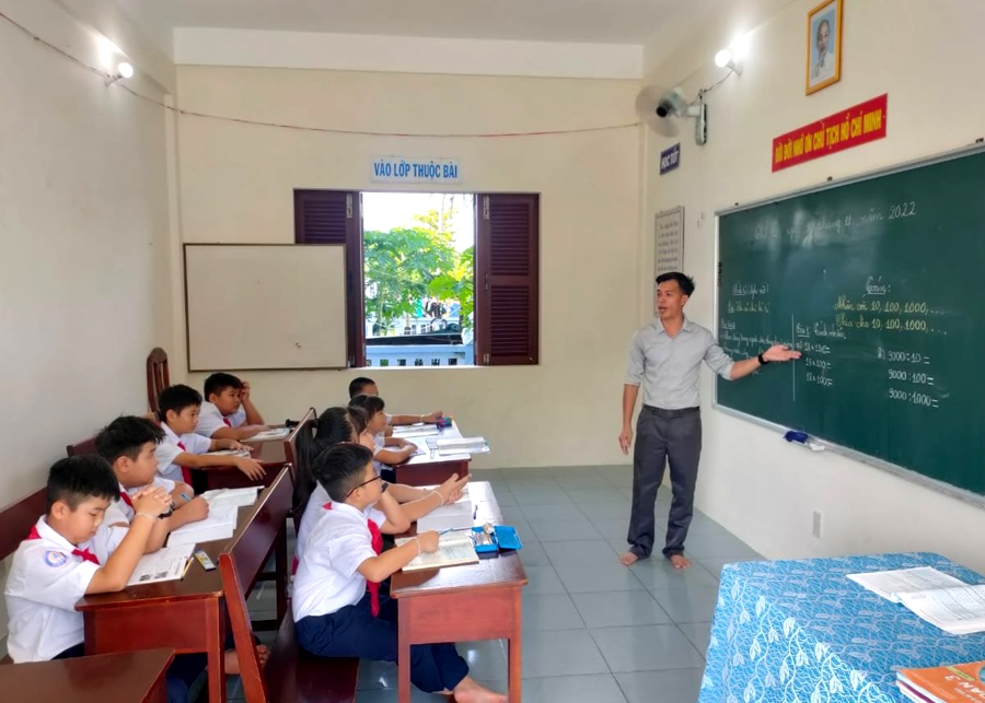 Trồng người nơi muôn trùng sóng
