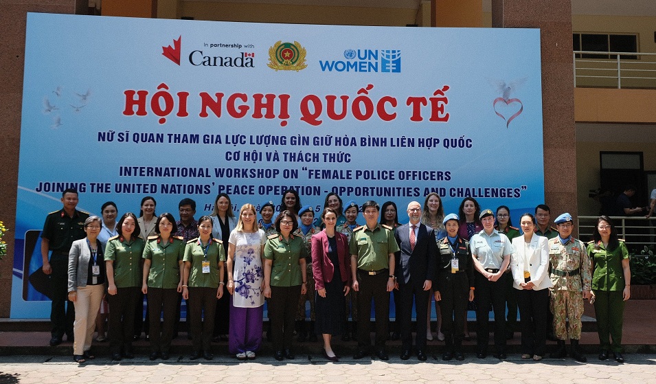 Khẳng định vai trò của nữ sĩ quan trong sứ mệnh gìn giữ hòa bình