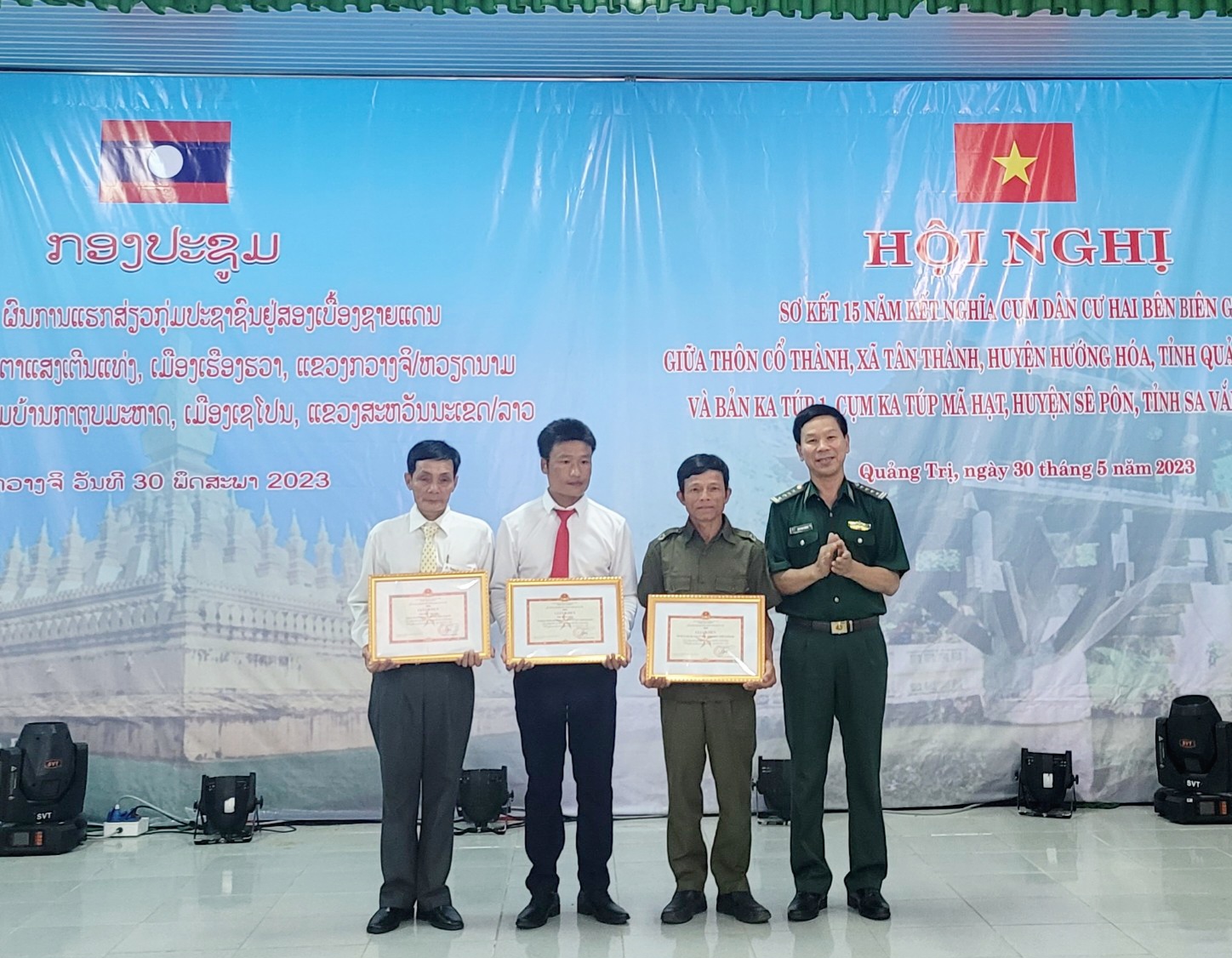 Thắt chặt tình đoàn kết giữa nhân dân hai bên biên giới Việt - Lào