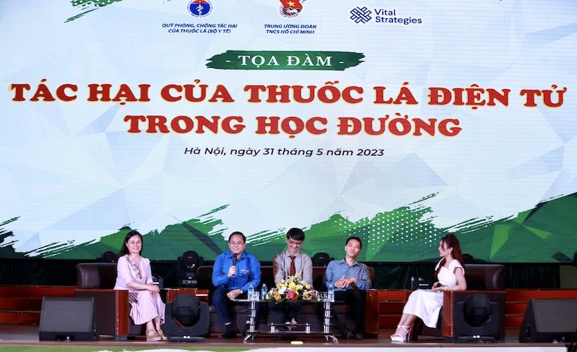 Tác hại của thuốc lá điện tử trong học đường