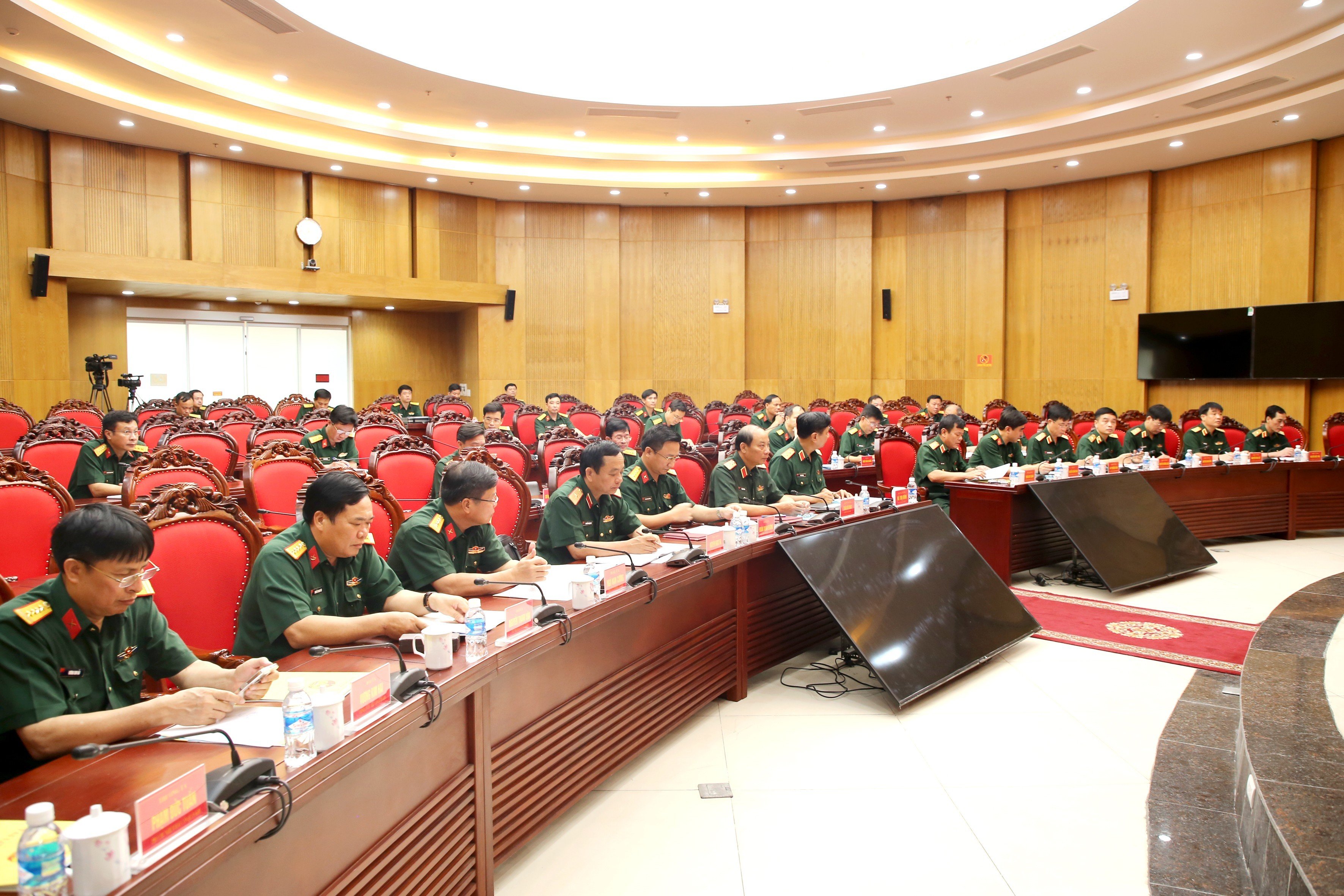 Kiểm tra công tác hậu cần tại Quân khu 4