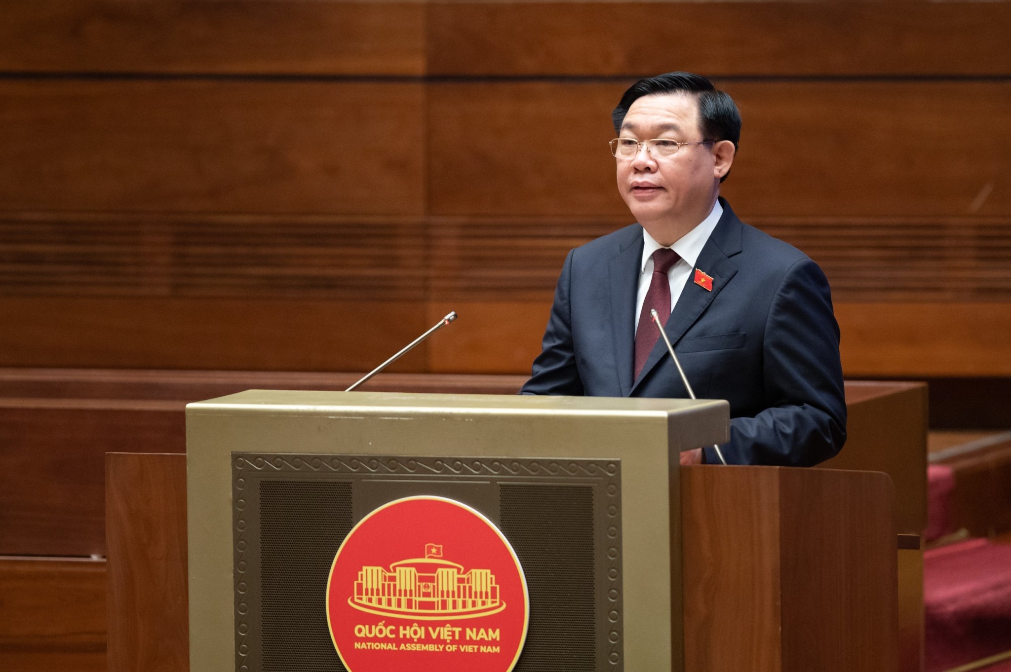 Tạo chuyển biến thực chất trong từng lĩnh vực được chất vấn