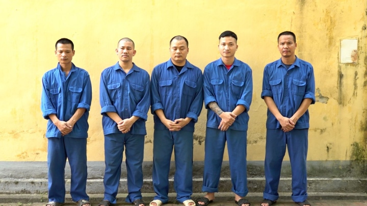 Khởi tố nhóm đối tượng trong đường dây đánh bạc 2 000 tỷ đồng