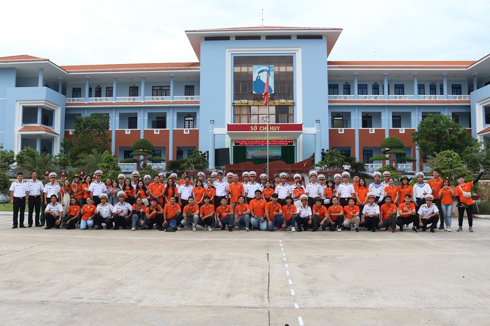Học tập, trải nghiệm thực tế tại Lữ đoàn 162