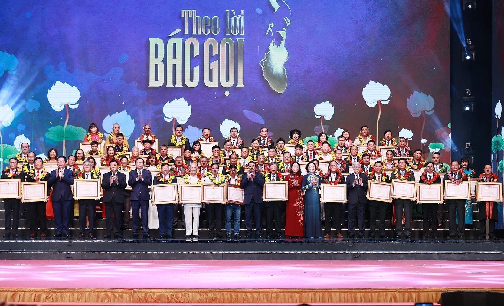 Lời kêu gọi thi đua ái quốc và tư tưởng Hồ Chí Minh về thi đua yêu nước đến nay vẫn còn nguyên giá trị