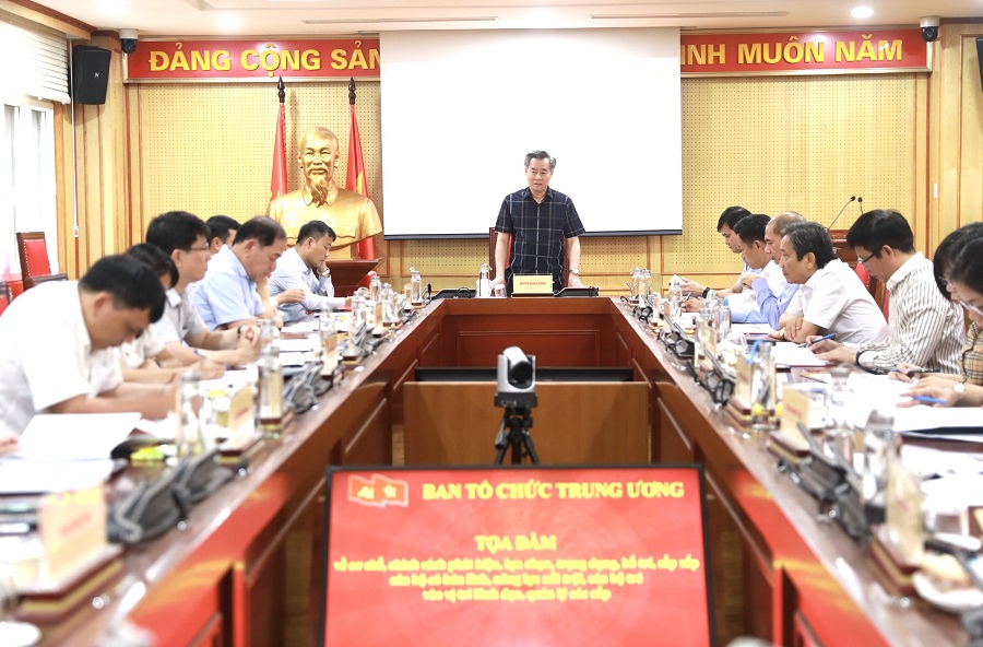 Lựa chọn, sắp xếp cán bộ có bản lĩnh, năng lực nổi trội, cán bộ trẻ vào vị trí lãnh đạo, quản lý các cấp