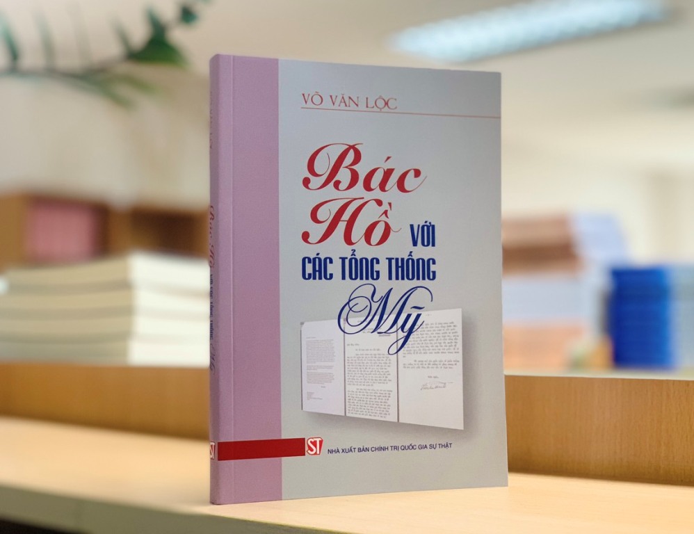 Ra mắt cuốn sách “Bác Hồ với các Tổng thống Mỹ”