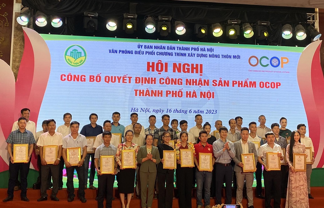 Hà Nội trao giấy chứng nhận cho 518 sản phẩm OCOP năm 2022
