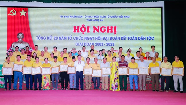 Ngày hội Đại đoàn kết trở nên hấp dẫn, thu hút đông đảo các tầng lớp Nhân dân tham gia