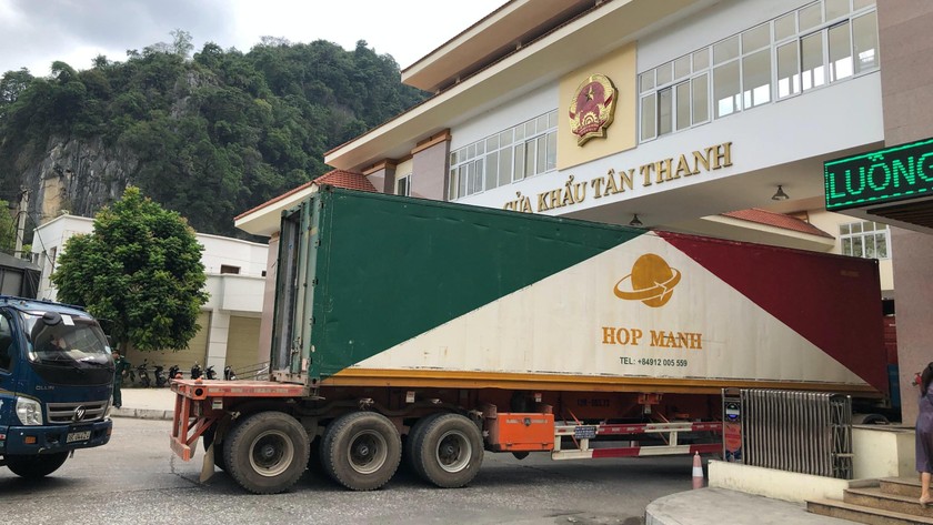 Sửa đổi, bổ sung một số điều của Nghị định số 112 2014 NĐ-CP quy định về quản lý cửa khẩu biên giới đất liền