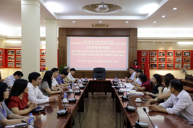 Ban Tuyên giáo Trung ương tổ chức Kỳ thi nâng ngạch chuyên viên chính năm 2022