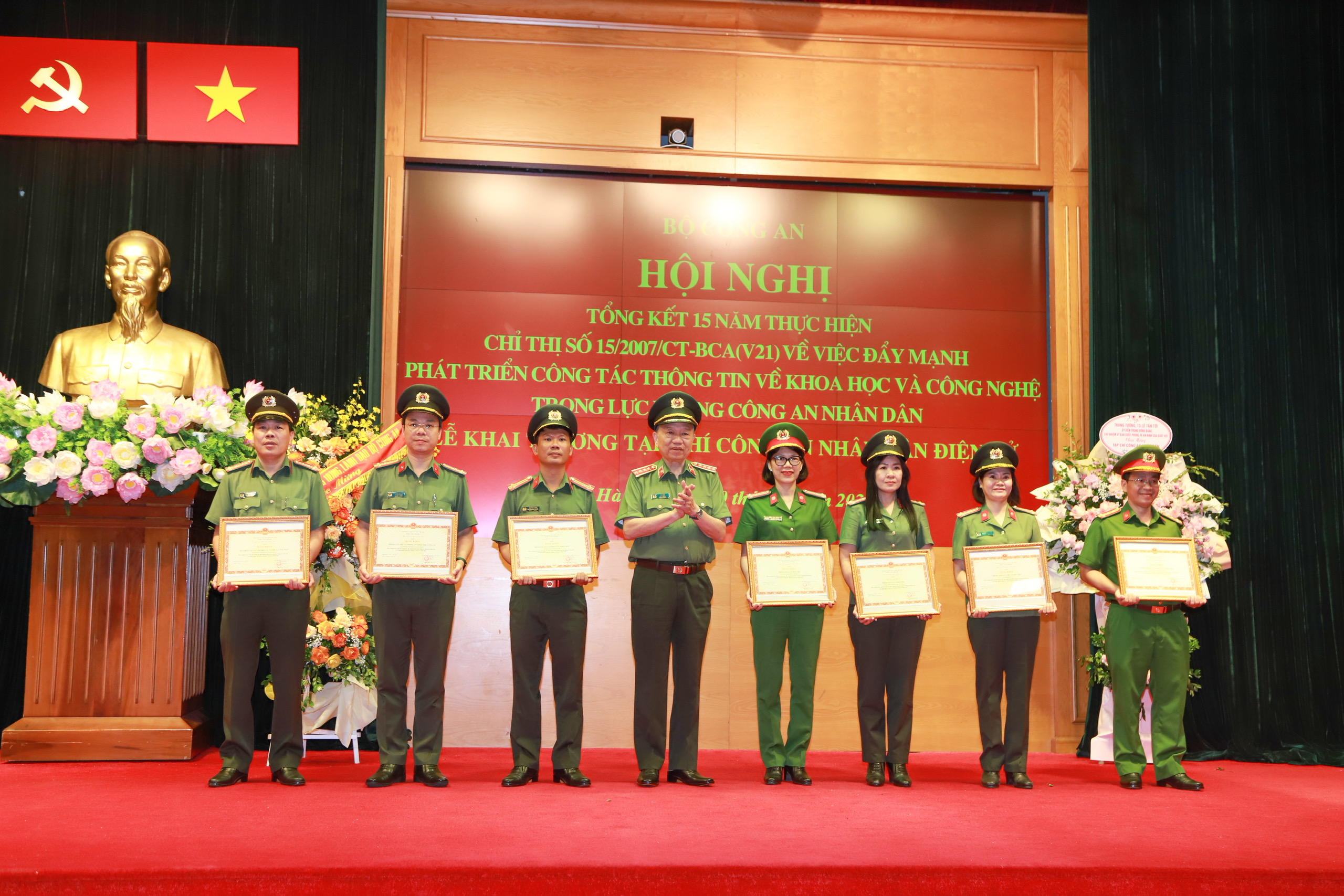 Cần đổi mới và nâng cao hiệu quả công tác thông tin khoa học và công nghệ CAND