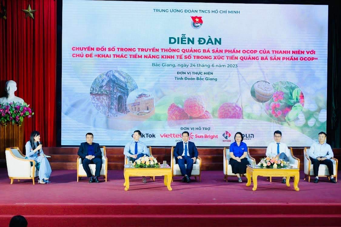 Bắc Giang Trang bị cho thanh niên kỹ năng bán hàng OCOP qua phương tiện số