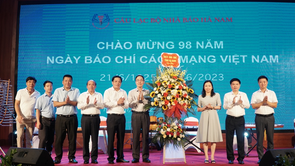 Chung sức xây dựng Hà Nam ngày càng giàu mạnh