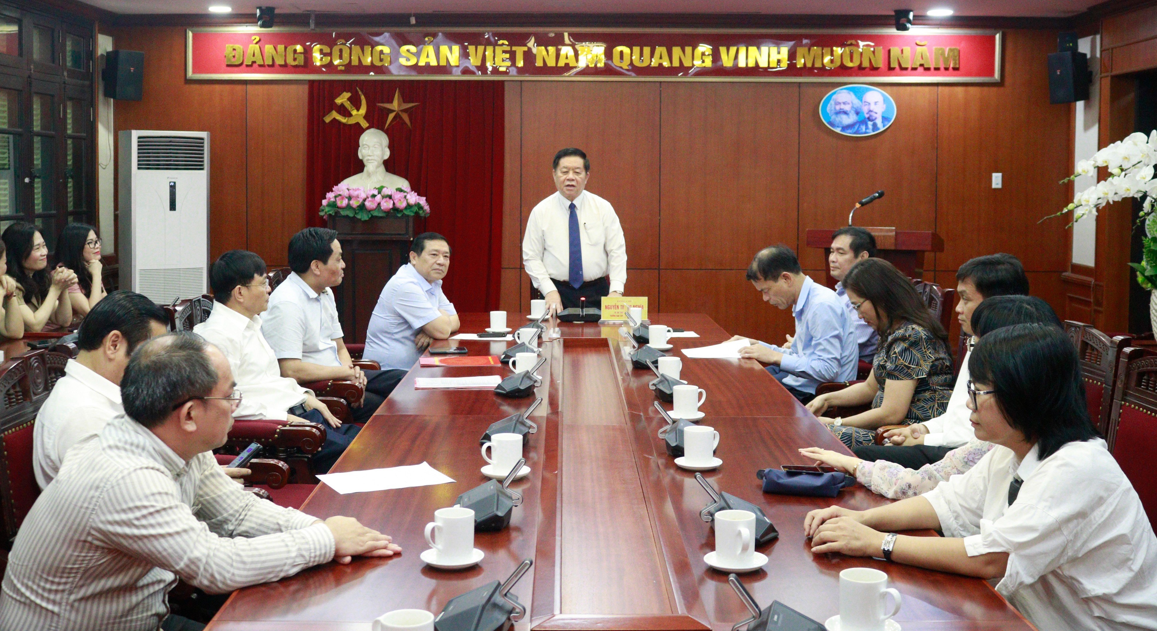 Công bố Quyết định của Ban Tuyên giáo Trung ương về công tác cán bộ