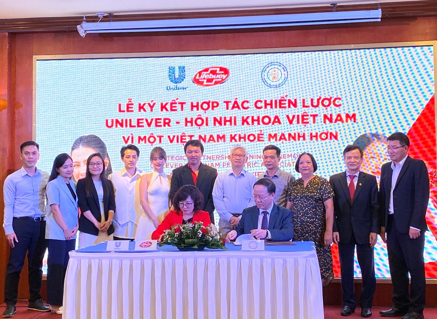 Xây dựng cẩm nang chăm sóc trẻ em phòng ngừa các bệnh truyền nhiễm