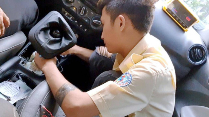 Cảng HKQT Tân Sơn Nhất yêu cầu hãng taxi vụ gian lận giá cước kiểm tra lại toàn bộ phương tiện và lý lịch tài xế