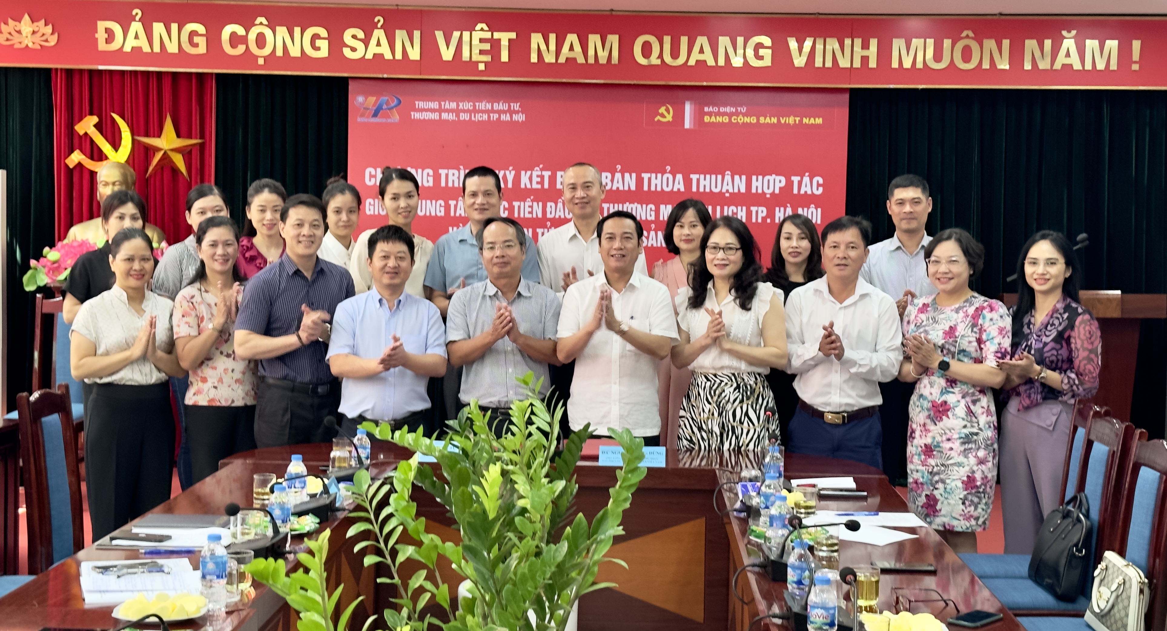 Thúc đẩy tuyên truyền, quảng bá môi trường đầu tư, tiềm năng du lịch Hà Nội