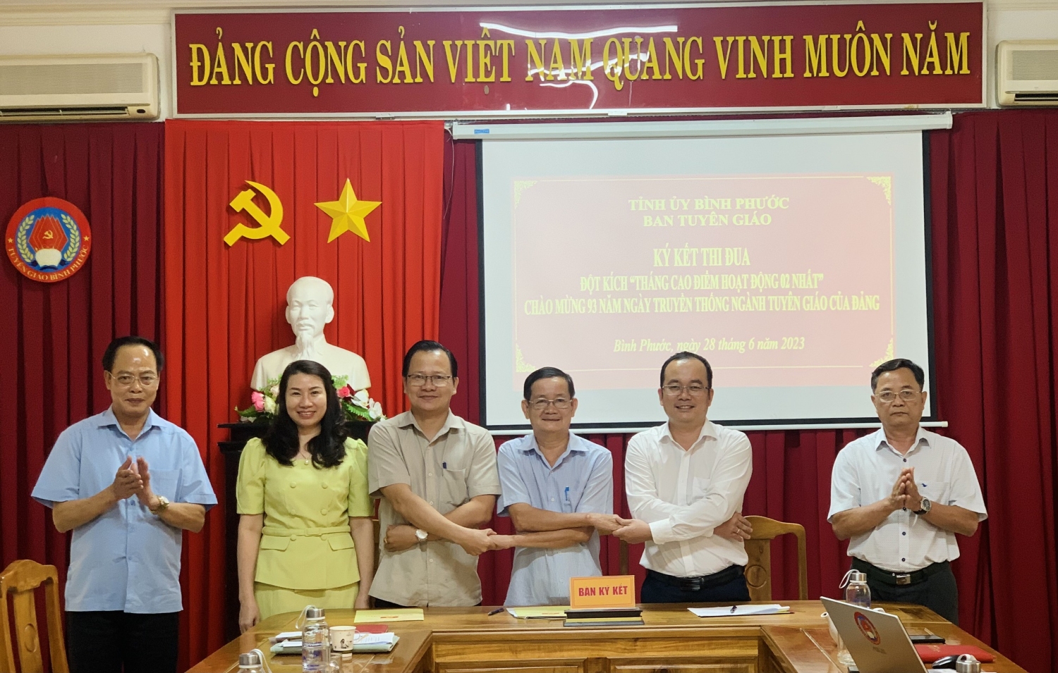 Ban Tuyên giáo Tỉnh ủy Bình Phước Phát động phong trào thi đua “Tháng cao điểm hoạt động 02 Nhất”