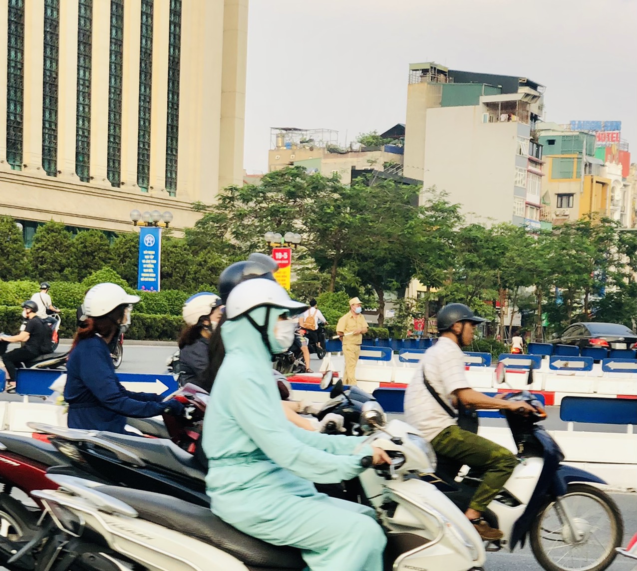 Miền Bắc bước vào đợt nắng nóng kéo dài