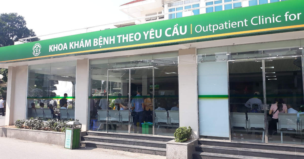 Từ 15 8, giá khám bệnh theo yêu cầu tối đa 500 000 đồng lượt