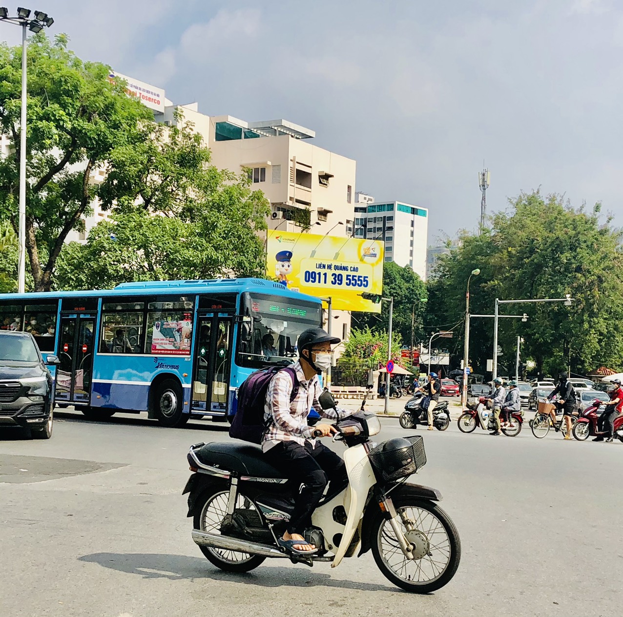 Miền Bắc, miền Trung tiếp tục nắng nóng gay gắt