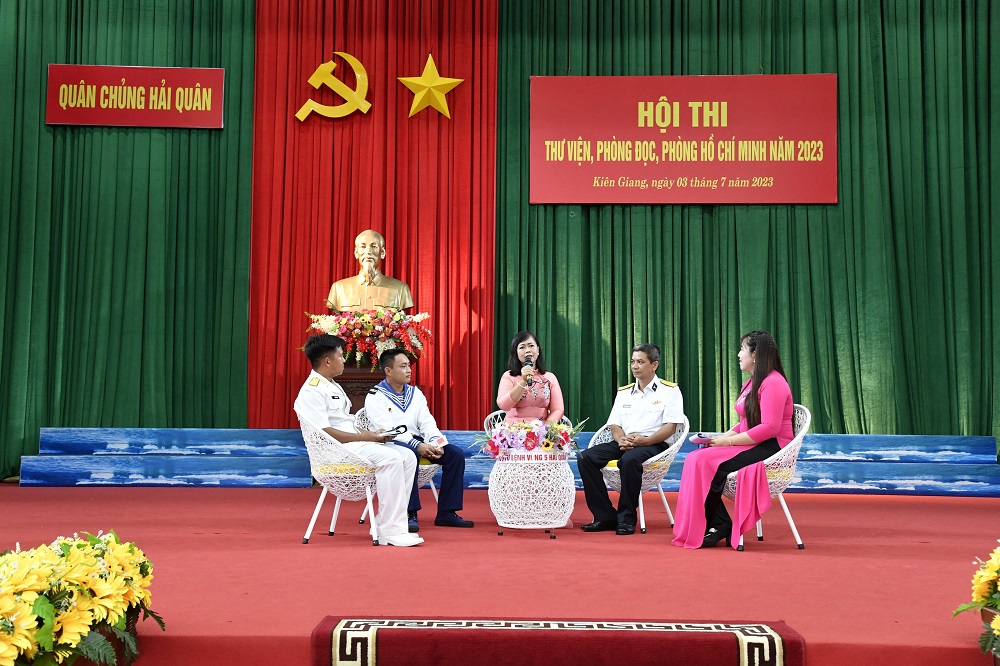 Sôi nổi Hội thi thư viện, phòng đọc, phòng Hồ Chí Minh