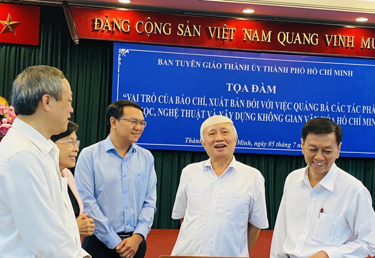 Báo chí- xuất bản đưa văn học nghệ thuật thăng hoa