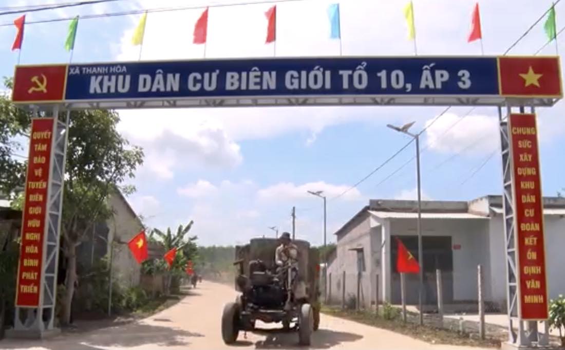 Chăm lo cho đồng bào, góp phần xây dựng “phên dậu” biên giới vững chắc