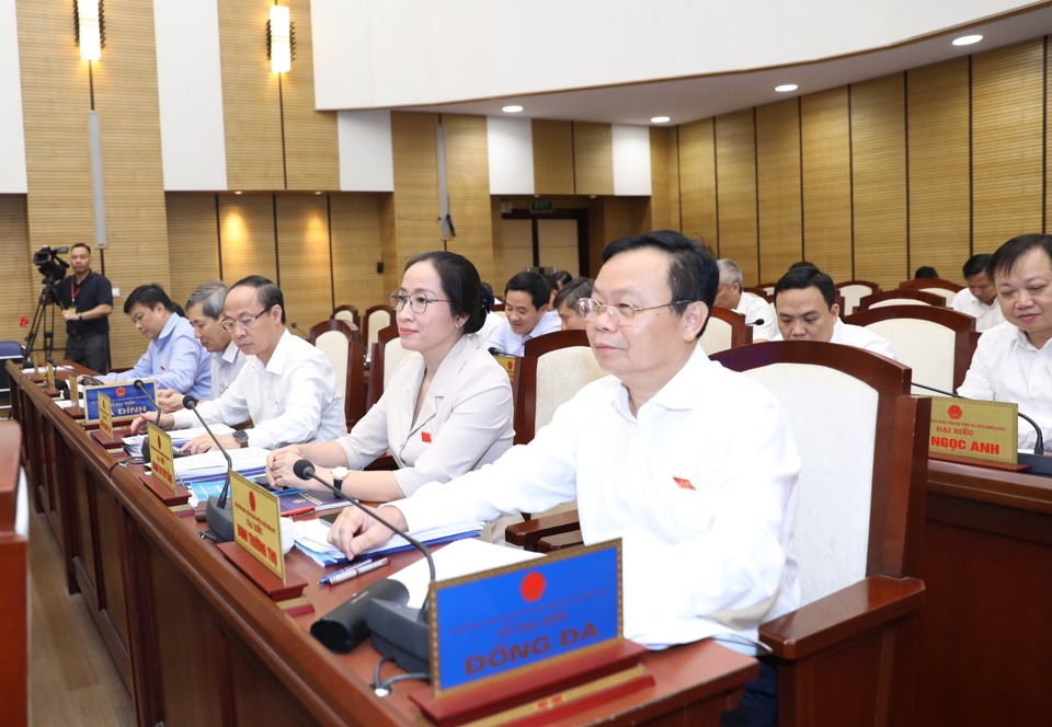 Hà Nội Thông qua Nghị quyết quy định diện tích nhà ở tối thiểu để đăng ký thường trú