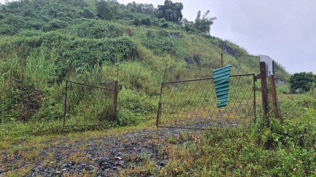 Thi hành kỷ luật 3 tổ chức đảng liên quan tới khai thác, tiêu thụ quặng trái phép