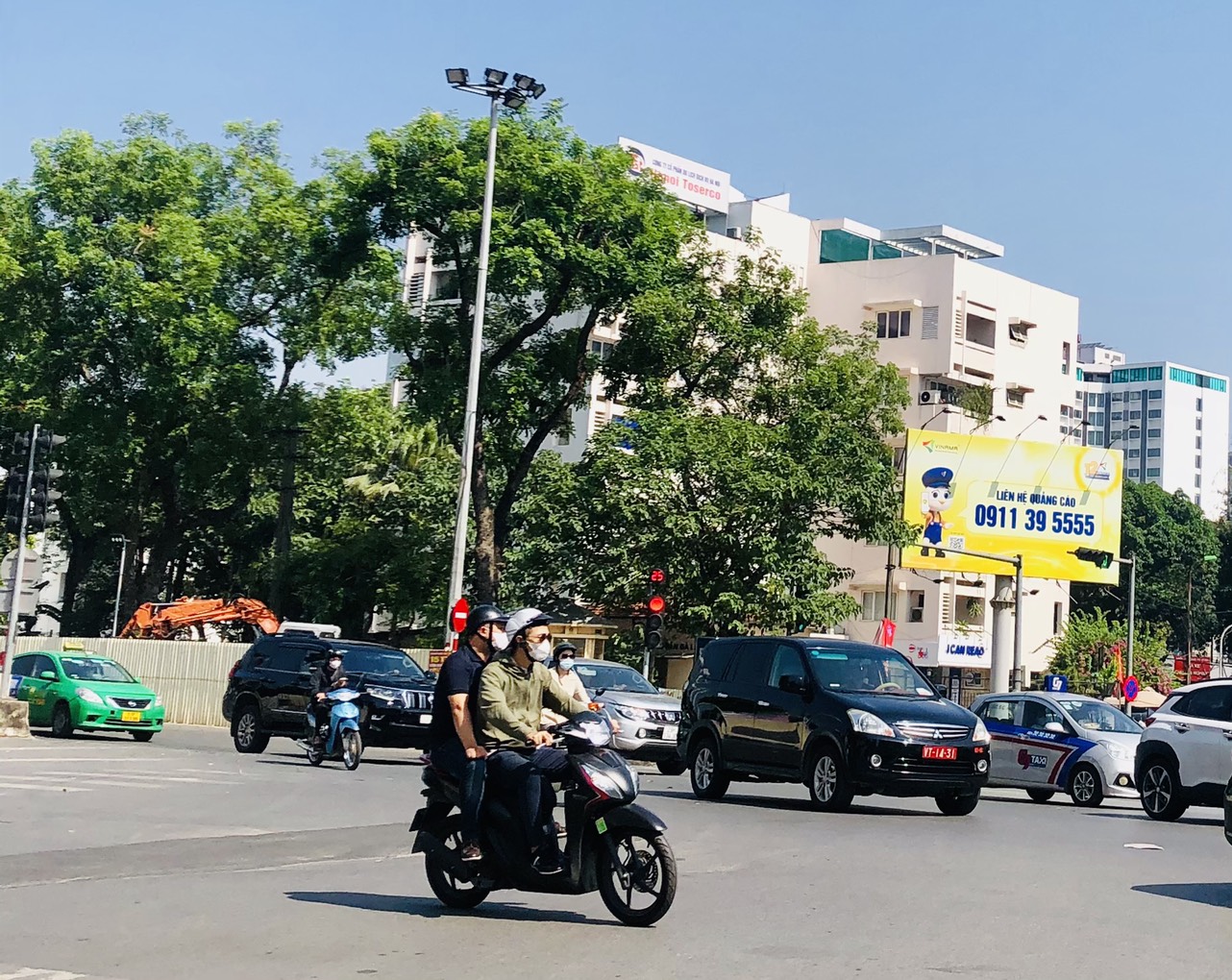 Miền Bắc ngày nắng nóng, chiều tối chuyển mưa dông 

​