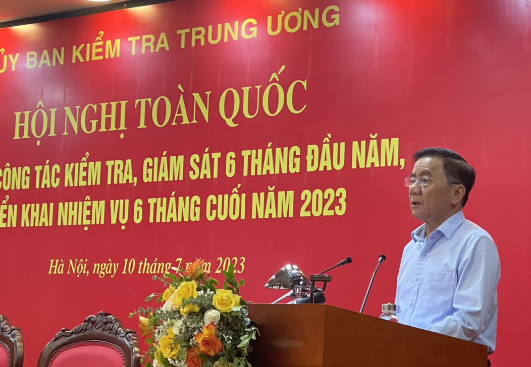 182 tổ chức đảng và hơn 7 000 đảng viên bị kỷ luật