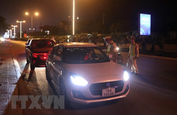 Hơn 374 000 trường hợp vi phạm nồng độ cồn bị xử lý trong 6 tháng qua