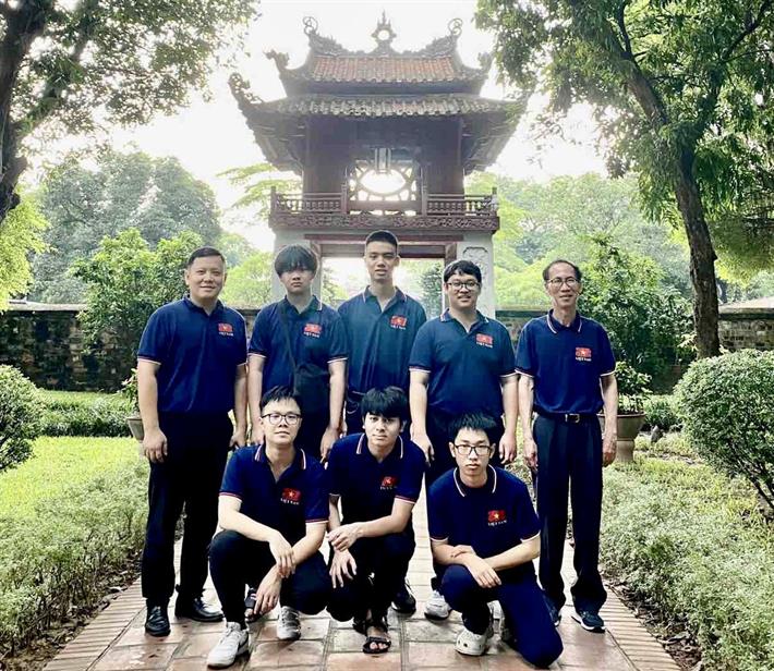 Học sinh Việt Nam giành 2 Huy chương Vàng kỳ thi Olympic Toán quốc tế