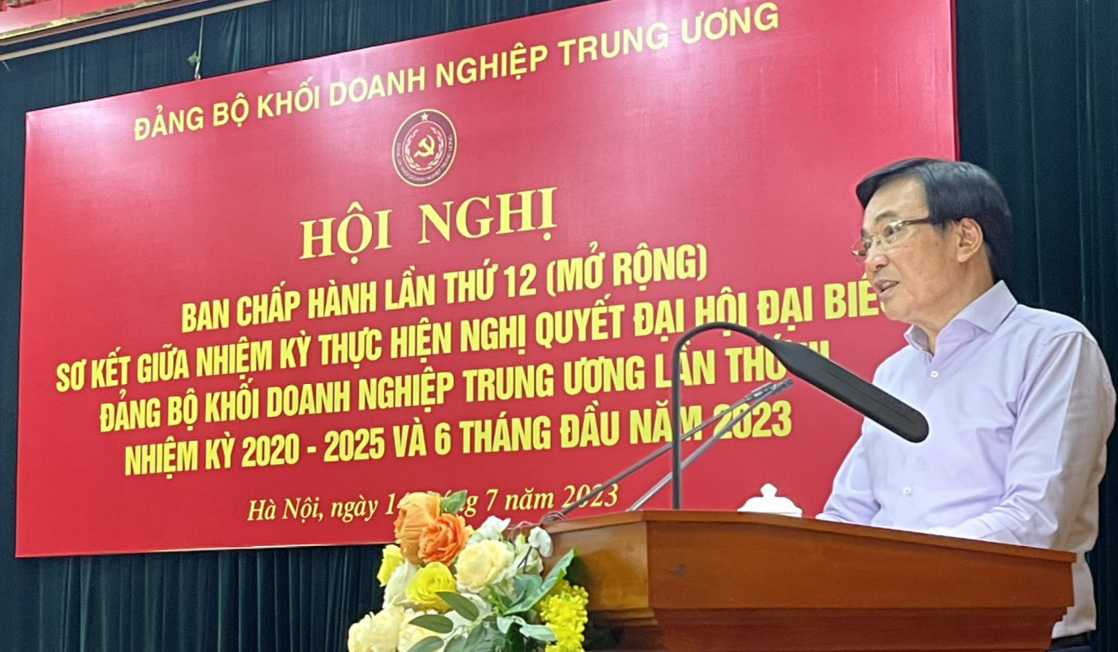 Tăng cường sự lãnh đạo của Đảng, thúc đẩy hoạt động sản xuất kinh doanh