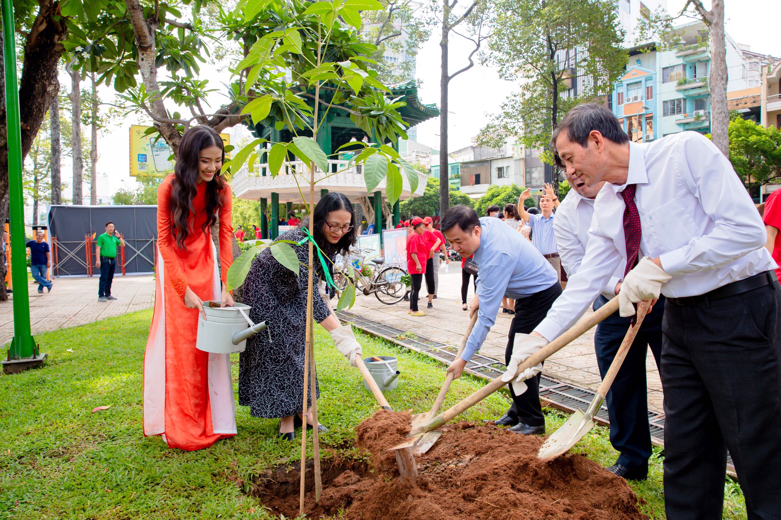 TP Hồ Chí Minh phát động xây dựng đô thị văn minh