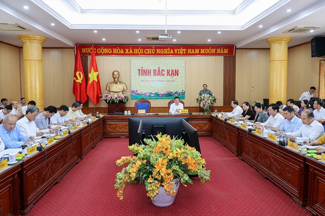 Bắc Kạn tập trung vào 2 đột phá là kinh tế rừng và du lịch
