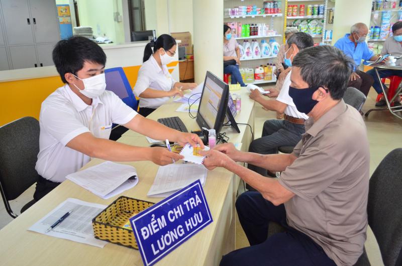Từ 14 8 sẽ chi trả lương hưu, các khoản trợ cấp theo mức mới