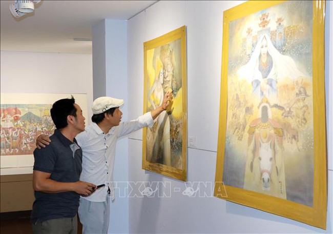Triển lãm Tranh Lụa Việt Nam tại Pháp năm 2023