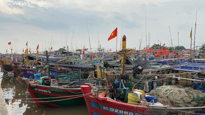 Thành lập 2 tổ công tác hàng hải phòng chống bão Talim