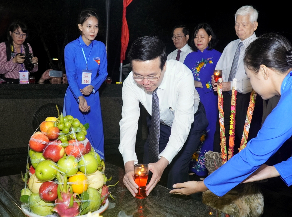 Vang mãi “Bản hùng ca bất diệt”