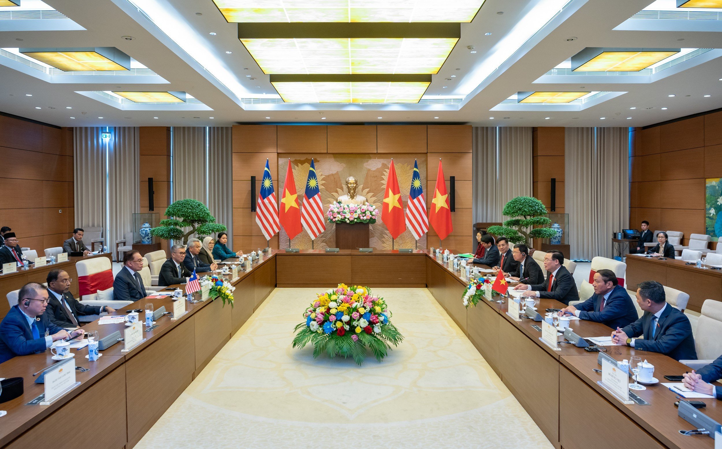 Việt Nam coi trọng, thúc đẩy quan hệ Đối tác chiến lược với Malaysia
