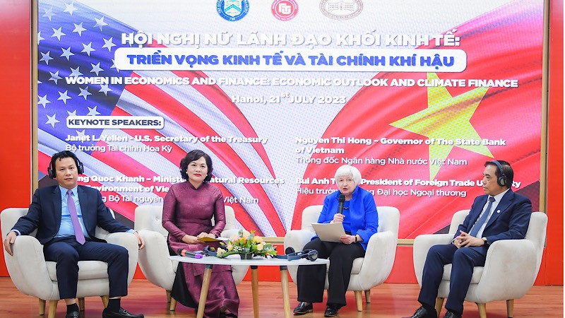 Chung tay giải quyết các thách thức toàn cầu về kinh tế và biến đổi khí hậu