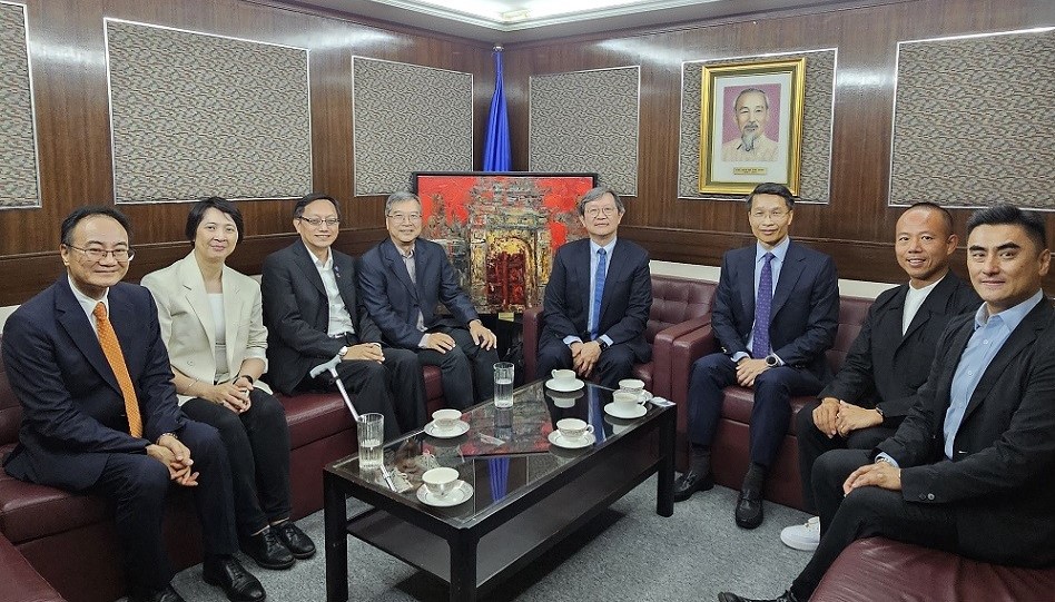 Kết nối hợp tác, đầu tư Việt Nam – Hong Kong Trung Quốc về chuỗi cung ứng dệt may và logistics