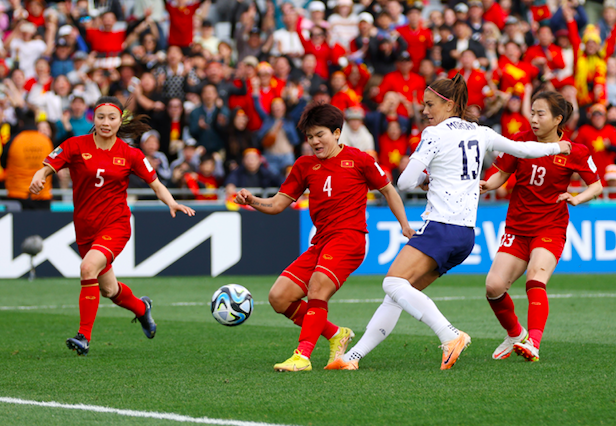 Lần đầu ra sân ấn tượng của tuyển nữ Việt Nam ở World Cup
