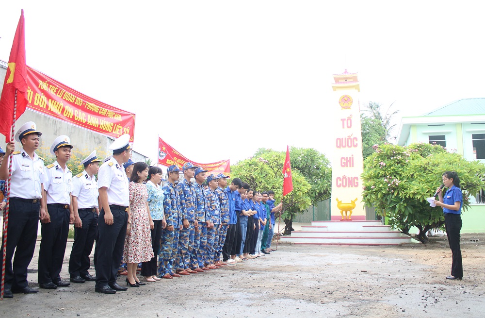 Lữ đoàn 955 thực hiện nhiều hoạt động hướng tới kỷ niệm 76 năm Ngày Thương binh, Liệt sỹ
