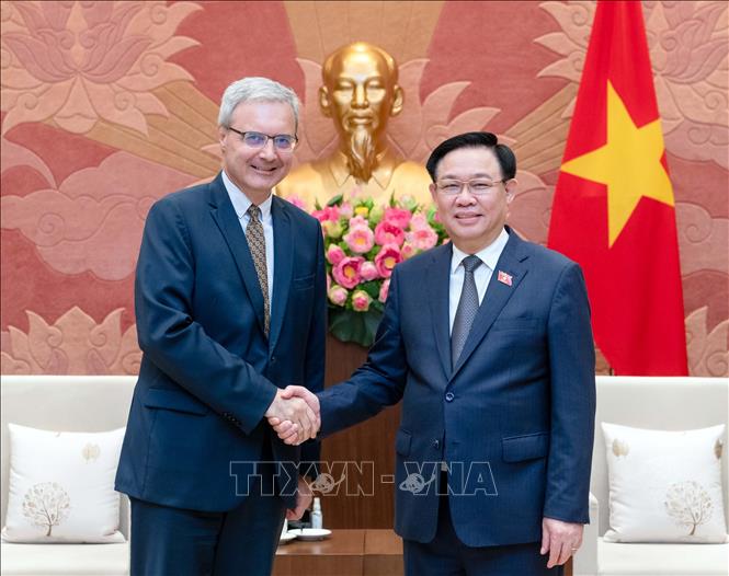 Củng cố, tăng cường quan hệ Đối tác Chiến lược giữa Việt Nam và Pháp